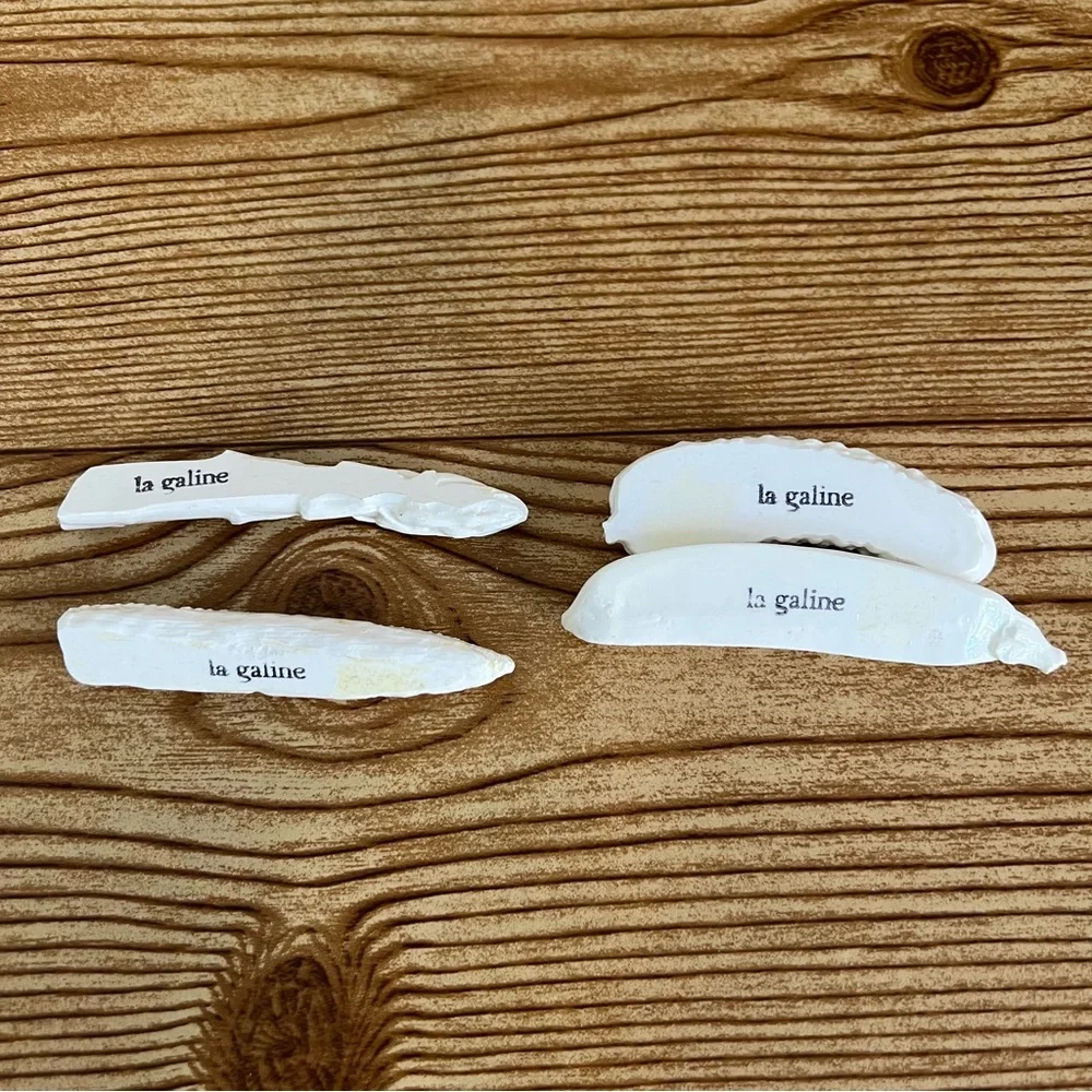 la galine Set of 4 White Vegetable Forms Resin Knife Rests